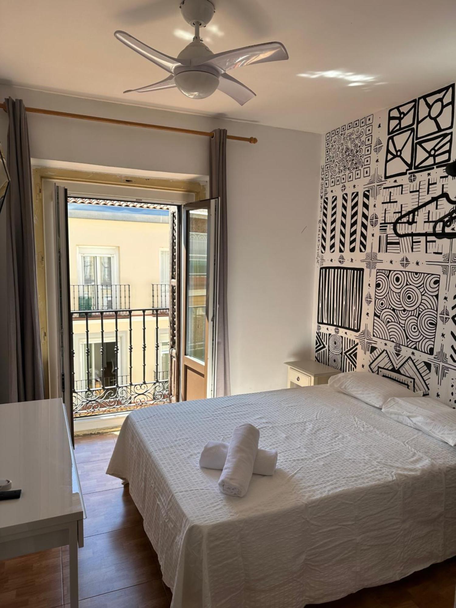 Rosales Residences มาดริด ภายนอก รูปภาพ